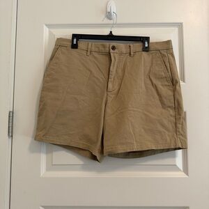 Men's Classic Khaki Chino Shorts